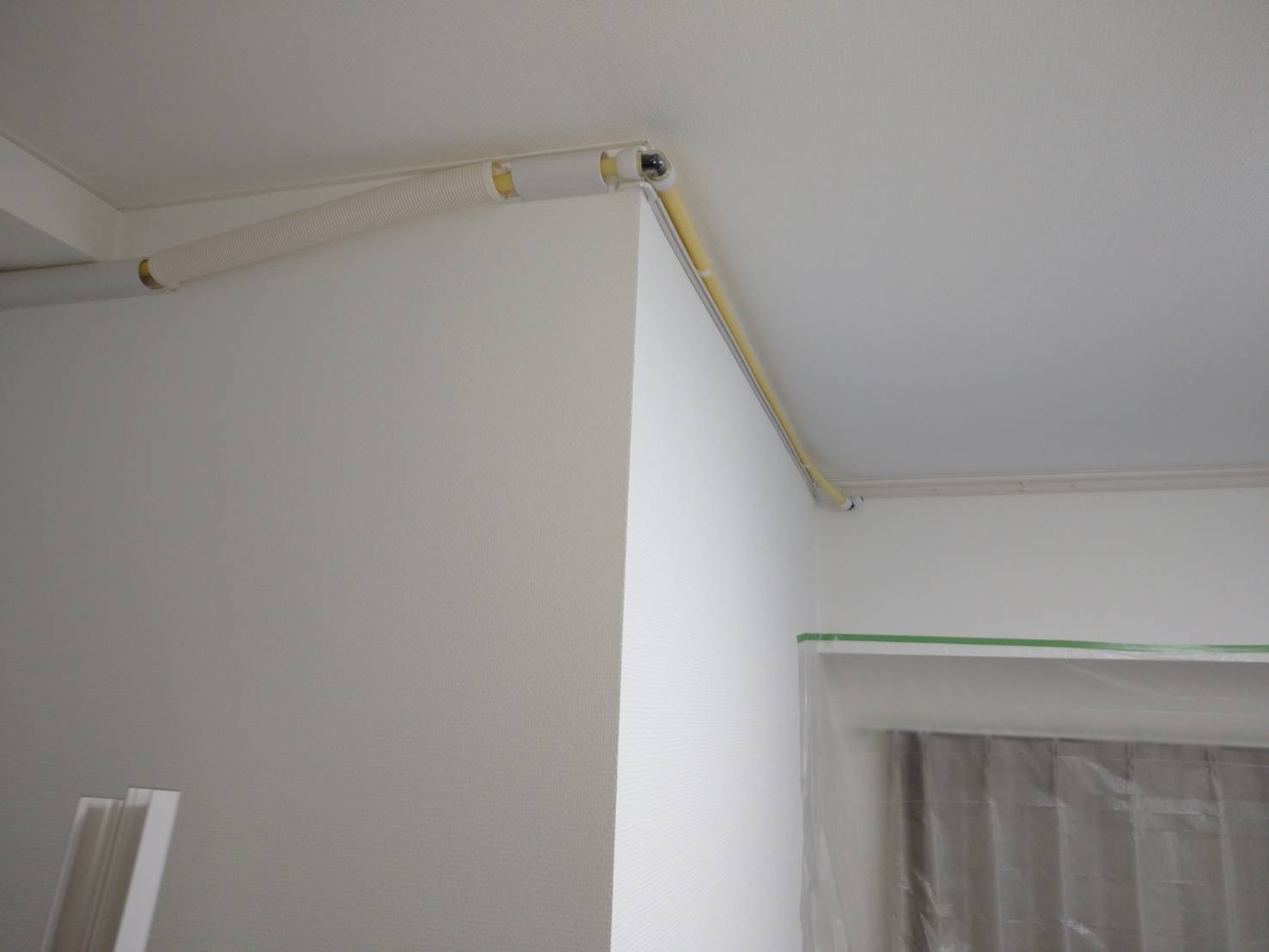 室内露出管引き換え工事