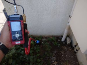 土上からのトレーサーガス式漏水調査